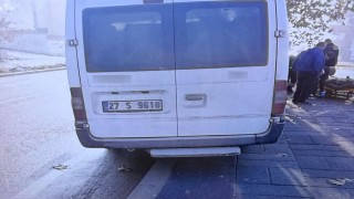Kaldırımda beklerken minibüs çarptı, 3 aylık yaşam savaşını kaybetti