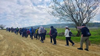 Kalp sağlığı farkındalığı için 11 kilometre yürüdüler