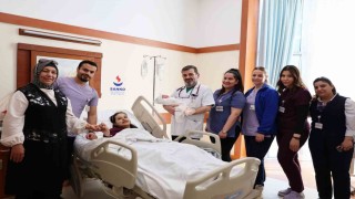 Kanseri yendi, sağlıklı bir bebek dünyaya getirdi