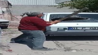 Kaportacıya kızdı, boyası dökülen aracının camlarını sopayla kırdı