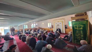 Karacakayada çiftçiler yağmur duasında buluştu