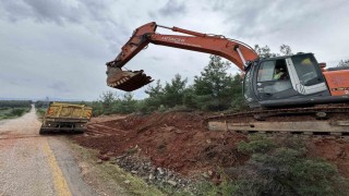 Karacasudaki yol sorunu çözüme kavuşuyor