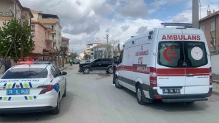 Karamanda cip ile otomobil çarpıştı: 2 yaralı
