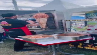 Karnavalda bir dönerci rezaleti daha