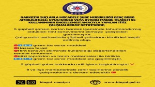 Karton bardağa yerleştirdikleri uyuşturucu tohumlarını ekmeye çalıştılar