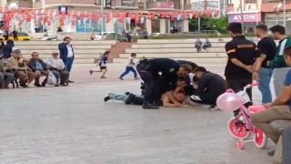Kavgaya karışan şahıs polis ekiplerine zor anlar yaşattı