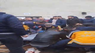 Kayseride bıçaklı kavga: 1i ağır 2 yaralı