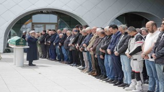 Kaza kurbanı 88 yaşındaki milli bisikletçi son yolculuğuna uğurlandı