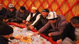 Kırgız Türkleri Ankarada geleneklerini yaşatıyor