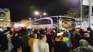 Kırşehirde 32 kişilik umre kafilesi uğurlandı