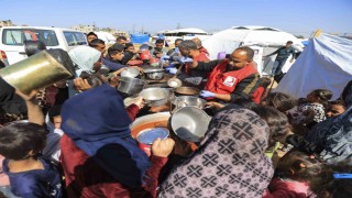 Kızılay Genel Başkanı Yılmaz: Gazzeye acilen insani yardım girişinin sağlanması çağrımızı yineliyoruz