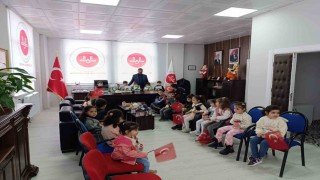 Koca yürekli miniklerden Gazzeli kardeşlerine anlamlı destek