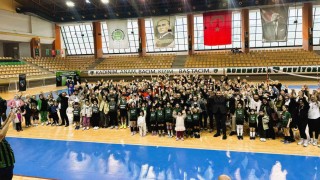 Kocaelispor, yıllar sonra yüzünü voleybol ve basketbola çevirdi