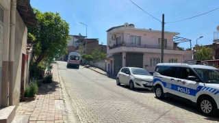 Komşular şüphesinde haklı çıktı, evinde ölü bulundu