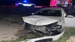 Konyada otomobiller çarpıştı: 2 ölü, 4 yaralı