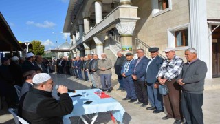 Korkutelide 156 hacı adayı için uğurlama töreni yapıldı