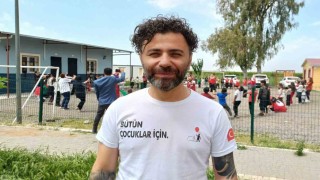 Köy okulunda 30 sene sonra 23 Nisan coşkusu