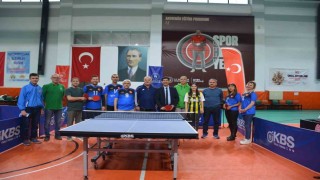 Köyceğizde okul yöneticileri sporda buluştu