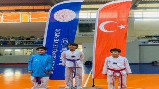 Köyceğizli Okulu, Taekwondo müsabakasında il şampiyonu oldu