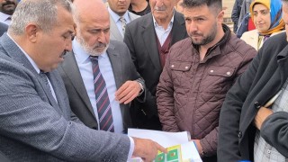 Köylülerden Koku, Sel ve Sinek Uyarısı: “Barınak Köyün Yakınına Yapılamaz”