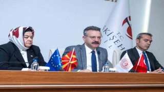 Kriz ve Afet Zamanlarında Bağımlılıkla Mücadelede Kamu-STK İş Birliği toplantısı yapıldı