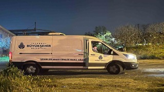 Küçükçekmecede boş arazide çürümüş halde erkek cesedi bulundu