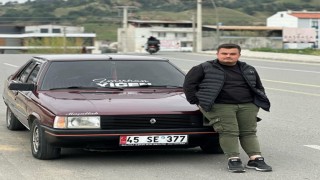 Kullandığı traktörün altında kaldı