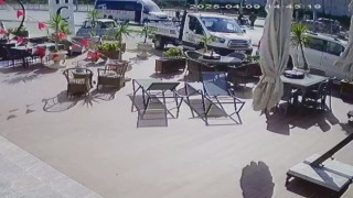 Kuşadasında kırmızı ışık ihlali kazayı beraberinde getirdi: 1 yaralı