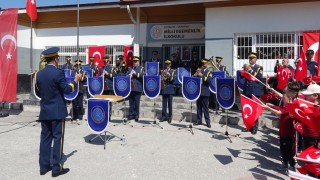 Kütahya Hava Eğitim Komutanlığı Bandosundan Tavşanlıda 23 Nisan coşkusu