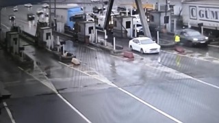 Kuzey Marmara Otoyolunda 1 kişinin hayatını kaybettiği kaza anı kamerada