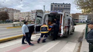 Lavaboda rahatsızlanan şahsa sağlık ekipleri müdahale etti