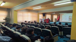 Lise öğrencilerine bilgilendirme semineri