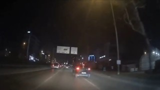 Makas atan araçlar, trafiği tehlikeye soktu