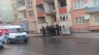 Malatyada bir kişi ağır hasarlı binada ölü bulundu