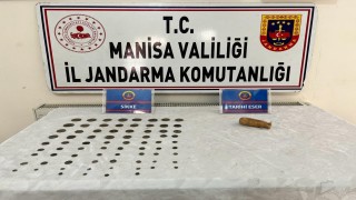Manisada 76 sikke ele geçirildi