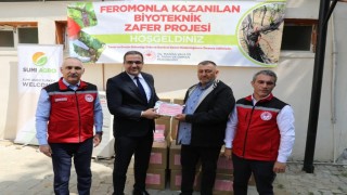 Manisalı çiftçilere salkım güvesine karşı biyolojik destek