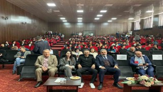 Mardian Malldan eğitime tam destek: Kariyer söyleşisi öğrencilerle buluştu