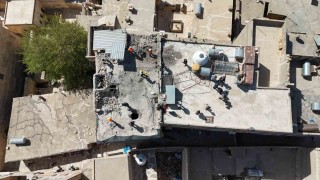 Mardinde tarihi silüeti bozan yapılar yıkılıyor