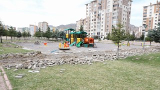 Melikgazide Şairler Parkında yapım çalışmaları sürüyor