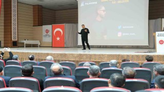 Metaverse ve Yapay Zekâ ile Gelecek konulu konferans düzenlendi