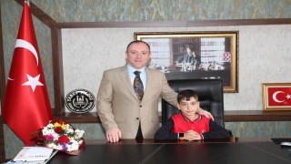 Millî Eğitim Müdürü Yakup Yıldızın 23 Nisan Ulusal Egemenlik ve Çocuk bayramı mesajı