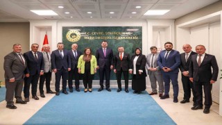 Milletvekili Erbaş ve MHPli başkanlar bakanlarla görüştü