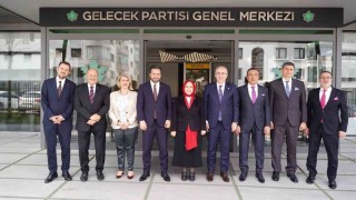 Milletvekili Ün, bayramda siyasi parti temsilcilerini genel merkezde ağırladı