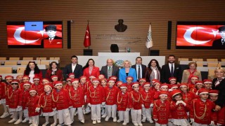 Miniklerin 23 Nisan coşkusu