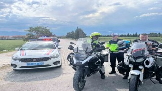 Motosiklet kazalarına dikkat çeken jandarmadan Bir Kural, Bir Ömür denetimleri
