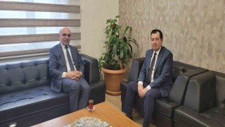 Müftü İmamoğlu kurban vekaleti tesliminde bulundu