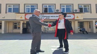 Muşta mezuniyet sevinci