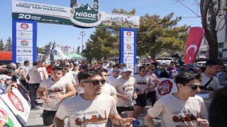 Niğdede Yarı Maraton Tamamlandı