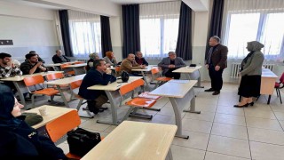 Öğretmenlere Din, Ahlak ve Değer Öğretimi semineri