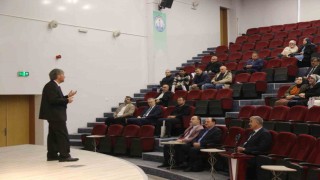 Örgün Eğitimle Birlikte Hafızlık Projesi tanıtım toplantısı Kütahyada gerçekleştirildi
